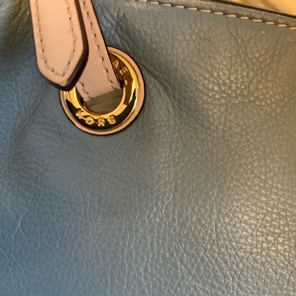 MICHAEL KORS BAG - Picture 3 of 15
